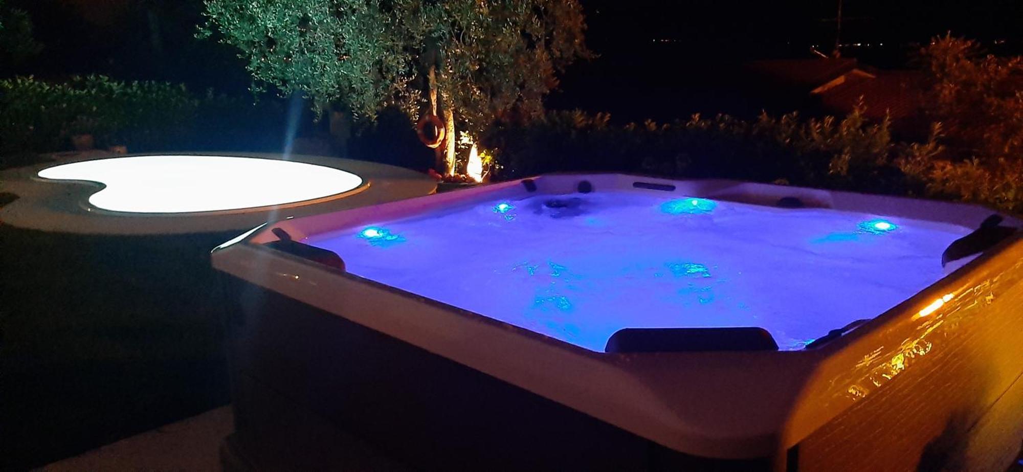 Villa Mimosa-Con Piscina E Vista Lago เบรนโซเน ซูล การ์ดา ภายนอก รูปภาพ